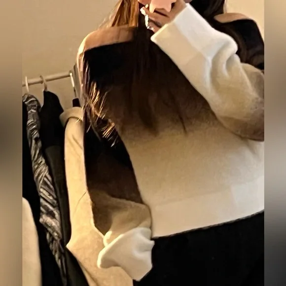 multi-wear gradient one-shoulder sweater